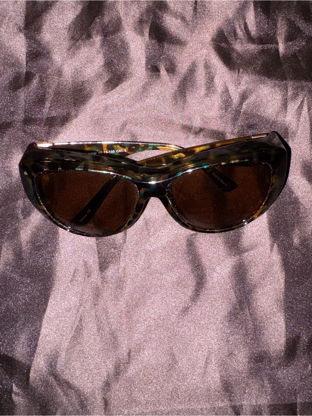 PRIVÉ REVAUX Women's Tortoiseshell Sunglasses - Picture 2 of 3